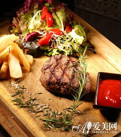 保鮮膜包熟食易變